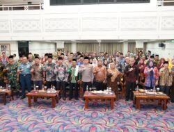 Pj. Gubernur Lampung Hadiri Peringatan Isra Mi’raj 1446 H