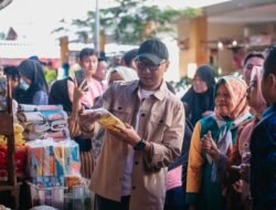 Tinjau Pasar Natar, Gubernur Mirza Temukan Harga Minyak Goreng Lebih Tinggi dari HET